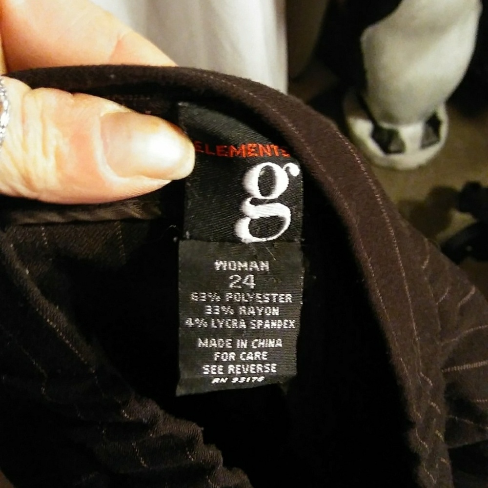 Element Capris - Picture 5 of 5